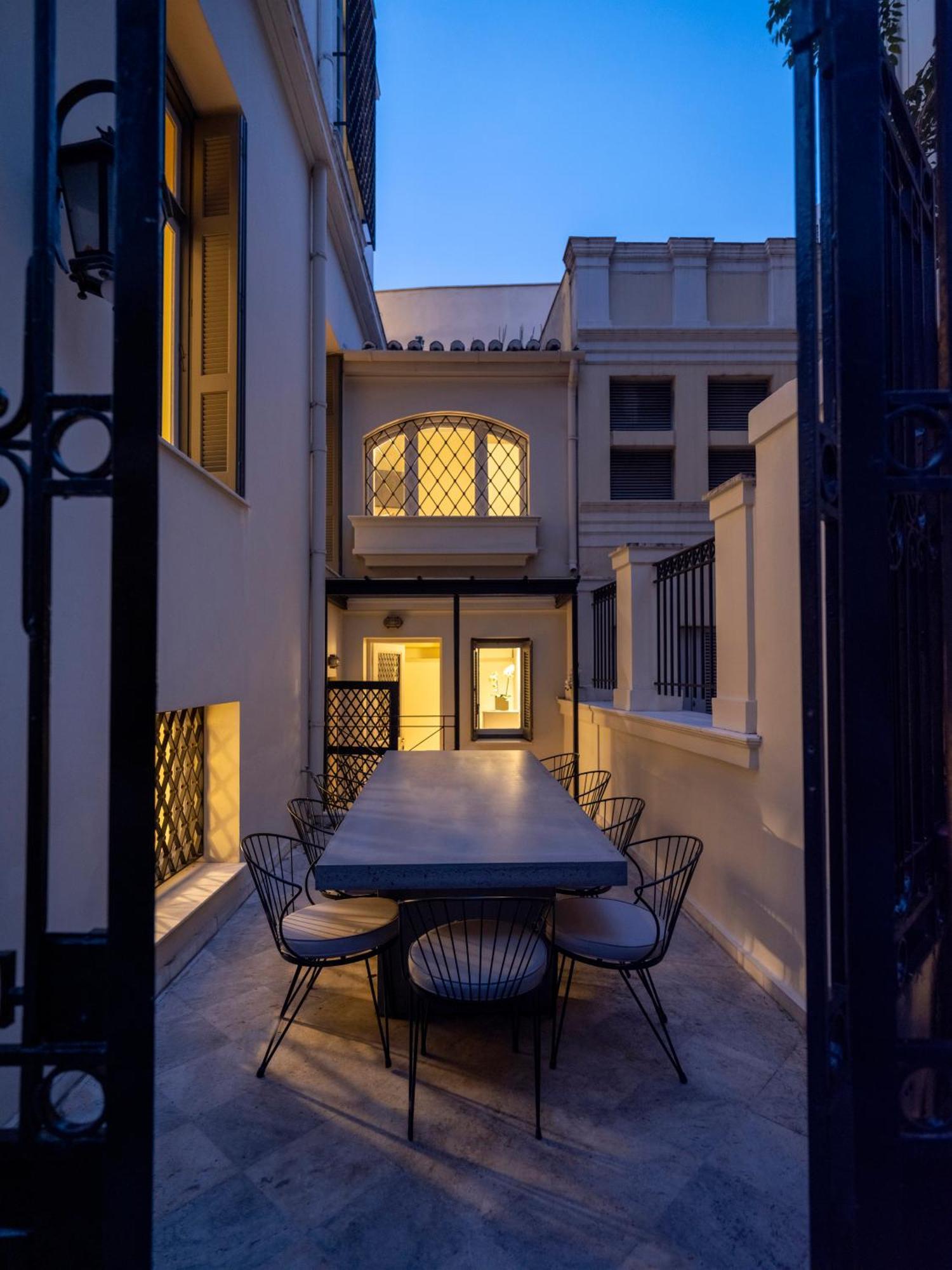 アテネ The White House In Plaka By Jj Hospitalityヴィラ エクステリア 写真